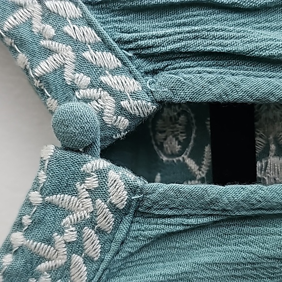 🟡XHILARATION Cold-Shoulder Tunic (Teal, L) - Picture 7 of 11